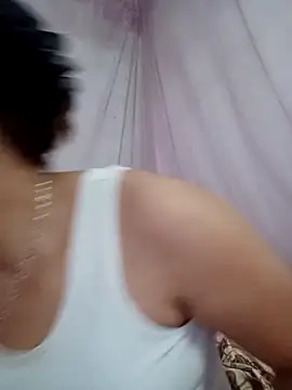 Snapshot of neyney110 chatting on 02-19-26, 03:02 neyney110 online show from 02-19-26, 03:02