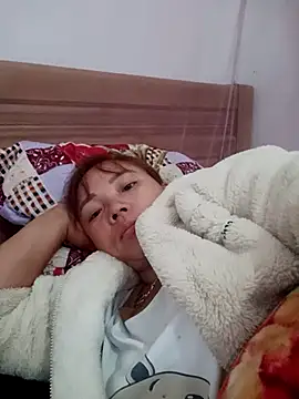 Snapshot of neyney110 chatting on 02-20-26, 02:17 neyney110 online show from 02-20-26, 02:17