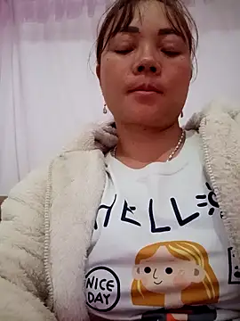 Snapshot of neyney110 chatting on 02-21-26, 11:55 neyney110 online show from 02-21-26, 11:55