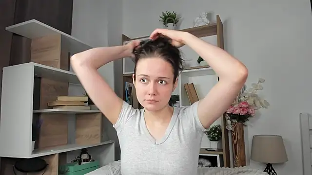 MalvinaTrafford online show from 02-09-26, 08:24