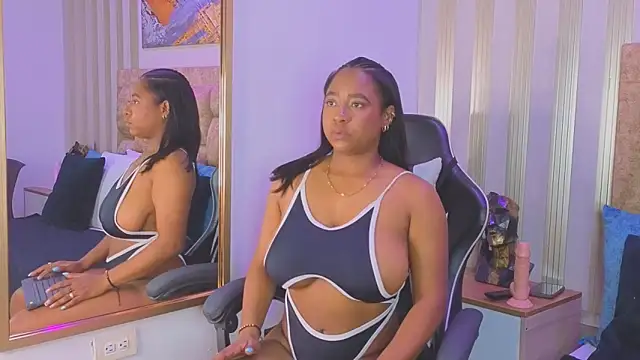 amara queen  online show from 03-06-26, 01:07