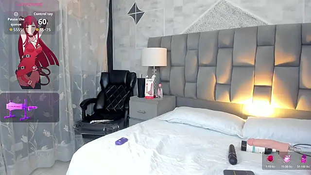 StacyMoon  online show from 02-18-26, 04:52