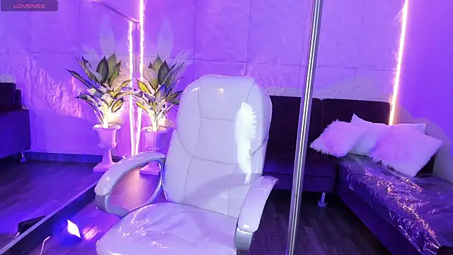 Ravenn21x online show from 02-07-26, 12:09