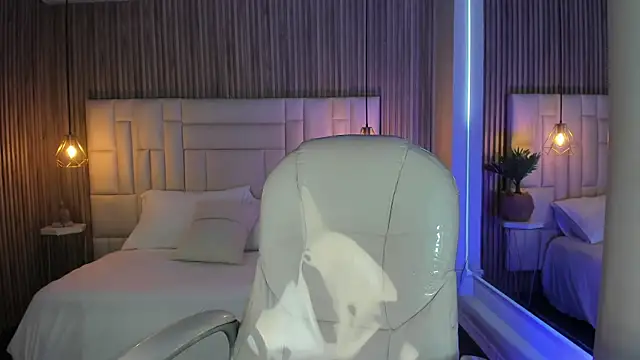 Ravenn21x online show from 02-24-26, 11:41