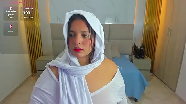 Snapshot of Nasira_sultan chatting on 02-11-26, 02:49 Nasira sultan online show from 02-11-26, 02:49