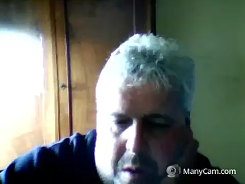 Snapshot of swichcassanesi chatting on 02-03-26, 01:38 swichcassanesi online show from 02-03-26, 01:38