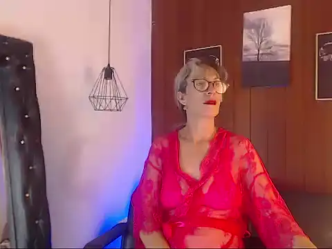 laurasofia45 online show from 02-27-26, 03:39