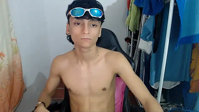 Snapshot of BOY_0914 chatting on 02-20-26, 05:04 BOY 0914 online show from 02-20-26, 05:04