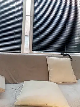 Snapshot of Eva_Err chatting on 02-05-26, 10:03 Eva Err online show from 02-05-26, 10:03