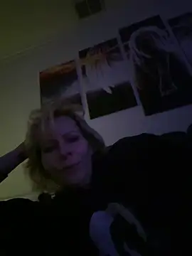 Snapshot of FireAfterDark chatting on 02-06-26, 06:29 FireAfterDark online show from 02-06-26, 06:29