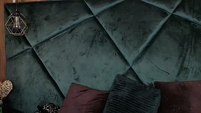 LannaQuinn online show from 02-21-26, 04:02