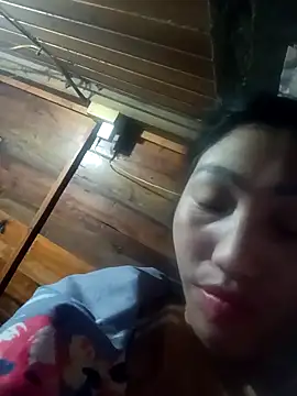 Snapshot of hot-luna- chatting on 02-12-26, 10:38 hot-luna- online show from 02-12-26, 10:38