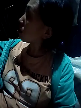 Snapshot of hot-luna- chatting on 02-25-26, 11:42 hot-luna- online show from 02-25-26, 11:42