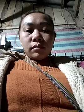 Snapshot of Bella-222 chatting on 02-03-26, 11:04 Bella-222 online show from 02-03-26, 11:04