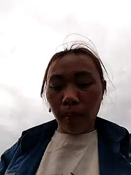 Snapshot of Bella-222 chatting on 02-13-26, 08:32 Bella-222 online show from 02-13-26, 08:32