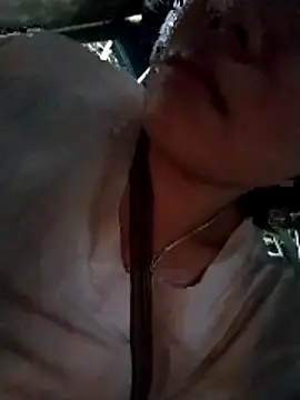 Snapshot of Bella-222 chatting on 03-02-26, 06:36 Bella-222 online show from 03-02-26, 06:36