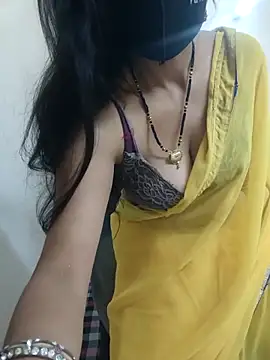 Snapshot of simran_sharma01 chatting on 02-01-26, 07:40 simran sharma01 online show from 02-01-26, 07:40