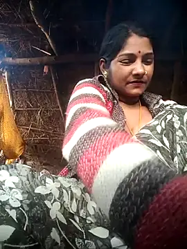 Snapshot of Hotty_raghni chatting on 02-09-26, 03:10 Hotty raghni online show from 02-09-26, 03:10