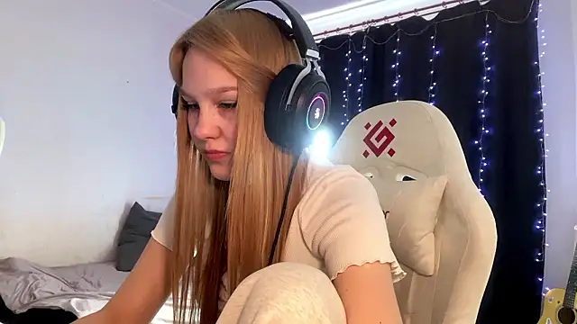 axin burnell online show from 02-25-26, 05:28