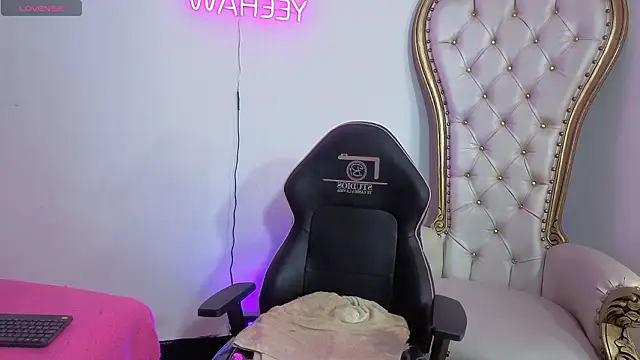 Snapshot of MILAH_TAY chatting on 03-29-26, 03:17 MILAH TAY online show from 03-29-26, 03:17