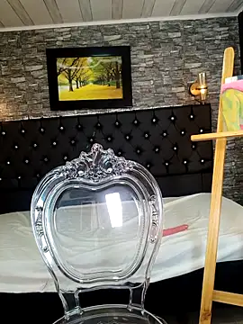 Snapshot of KittyLatina_02 chatting on 02-25-26, 02:43 KittyLatina 02 online show from 02-25-26, 02:43