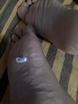 Snapshot of veerNsara chatting on 02-19-26, 03:19 veerNsara online show from 02-19-26, 03:19