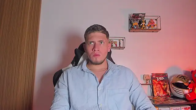 SebastianMaximoff  online show from 02-16-26, 09:33