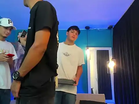 Snapshot of KingOfHeavens_2 chatting on 01-31-26, 08:29 KingOfHeavens 2 online show from 01-31-26, 08:29