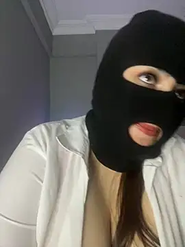 Snapshot of maryam-6 chatting on 02-20-26, 09:04 maryam-6 online show from 02-20-26, 09:04