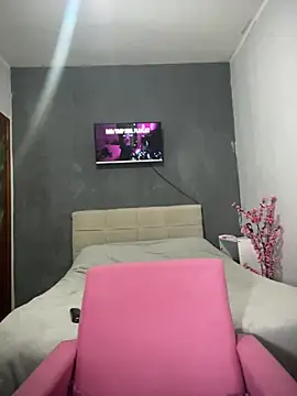 kiara secreta online show from 02-25-26, 08:40