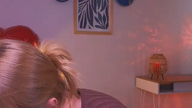 nikapie online show from 02-15-26, 07:51