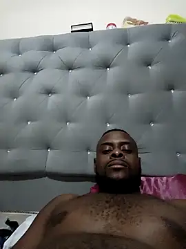 Snapshot of Tuverdugo12 chatting on 02-19-26, 03:24 Tuverdugo12 online show from 02-19-26, 03:24