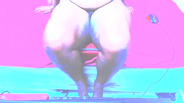 CurvyEbonyX online show from 02-07-26, 04:33