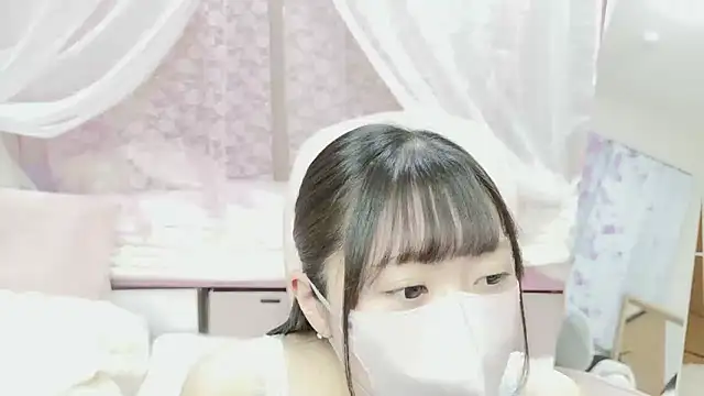 Snapshot of MOE_o0 chatting on 04-10-26, 09:14 MOE o0 online show from 04-10-26, 09:14