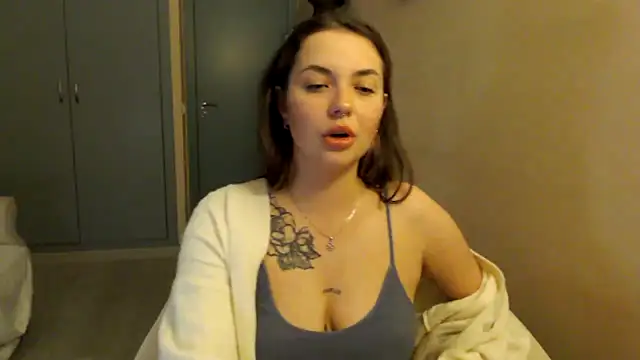 JuliaGraceOF online show from 02-17-26, 11:00