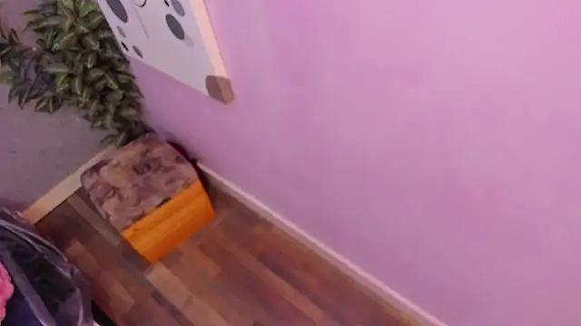 Snapshot of lil_miia chatting on 02-25-26, 07:12 lil miia online show from 02-25-26, 07:12