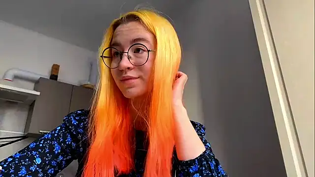 EmilyHein online show from 02-13-26, 07:04