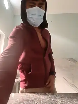 Snapshot of newtube0 chatting on 02-01-26, 07:18 newtube0 online show from 02-01-26, 07:18