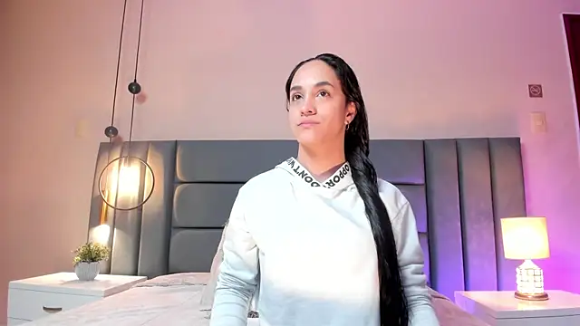 Snapshot of CelesteQueeen chatting on 02-17-26, 11:50 CelesteQueeen online show from 02-17-26, 11:50