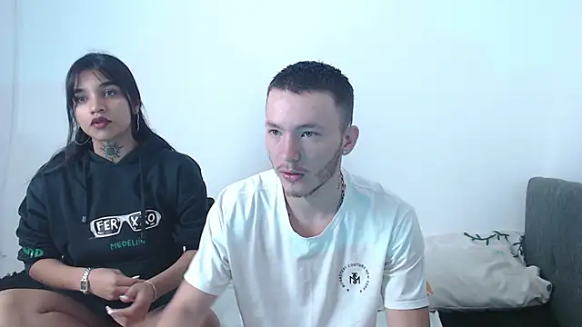 Ariana Esteban07 online show from 02-10-26, 10:52