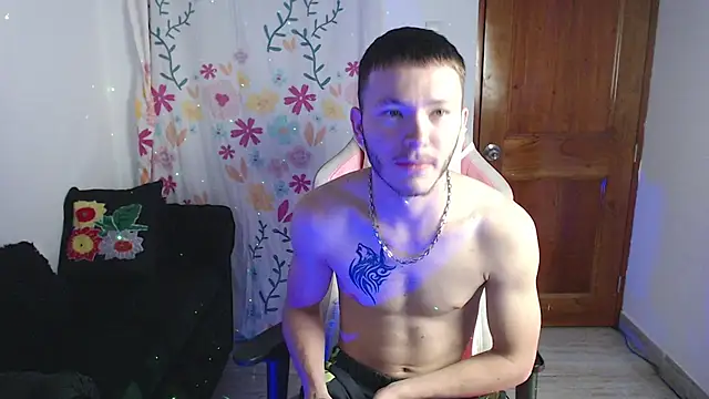 Ariana Esteban07 online show from 03-02-26, 10:22