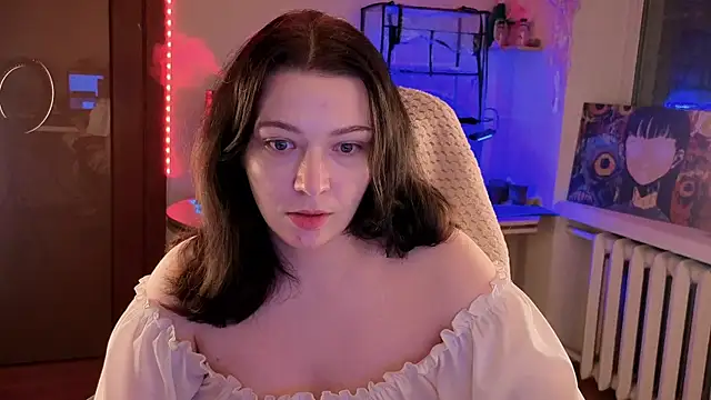 Doll lira online show from 02-10-26, 01:10