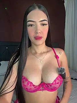 Snapshot of Celestecastro_ chatting on 02-04-26, 03:18 Celestecastro online show from 02-04-26, 03:18