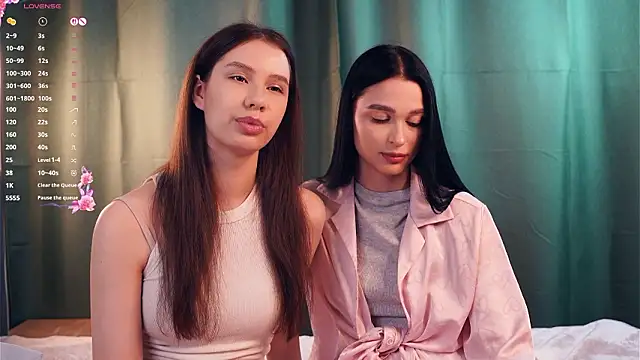 Snapshot of ZofiaSoshnik chatting on 02-03-26, 07:35 ZofiaSoshnik online show from 02-03-26, 07:35