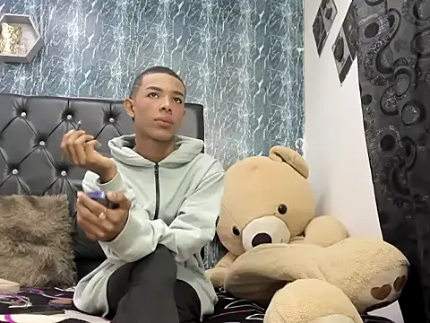 timmy turner x18 online show from 02-11-26, 02:11