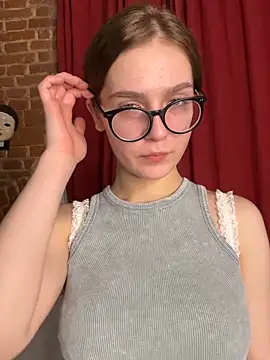 Snapshot of MyKittySayMeow chatting on 03-04-26, 08:48 MyKittySayMeow online show from 03-04-26, 08:48