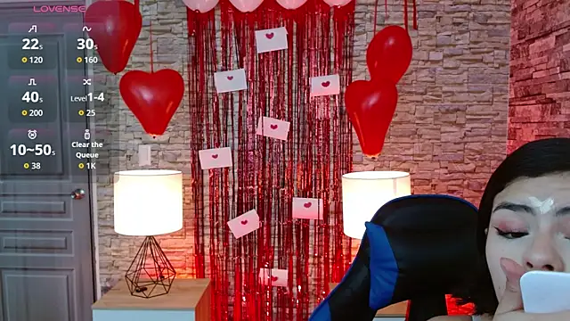 Snapshot of butterflyx39 chatting on 02-13-26, 12:23 butterflyx39 online show from 02-13-26, 12:23