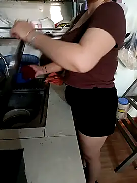 Snapshot of Tulip_ii chatting on 03-02-26, 08:10 Tulip ii online show from 03-02-26, 08:10