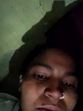 Snapshot of Gungun_thakur chatting on 02-05-26, 09:19 Gungun thakur online show from 02-05-26, 09:19