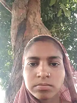 Snapshot of Gungun_thakur chatting on 02-13-26, 07:04 Gungun thakur online show from 02-13-26, 07:04